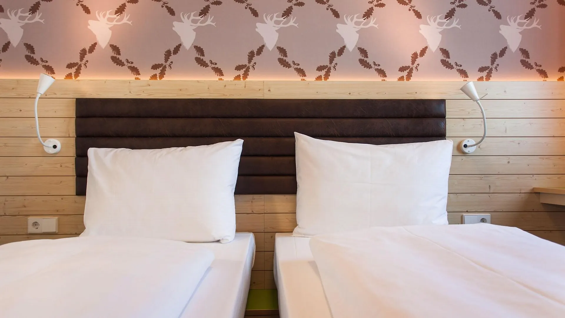 Coffee Fellows Hotel Muenchen-Freiham Munich