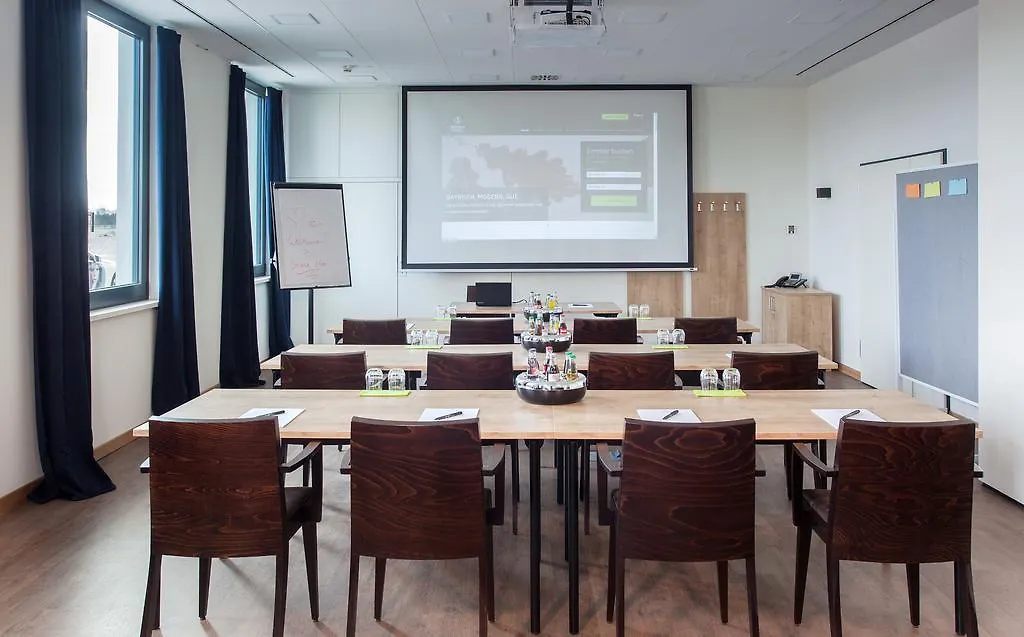 Coffee Fellows Hotel Muenchen-Freiham 3*, Monaco di Baviera