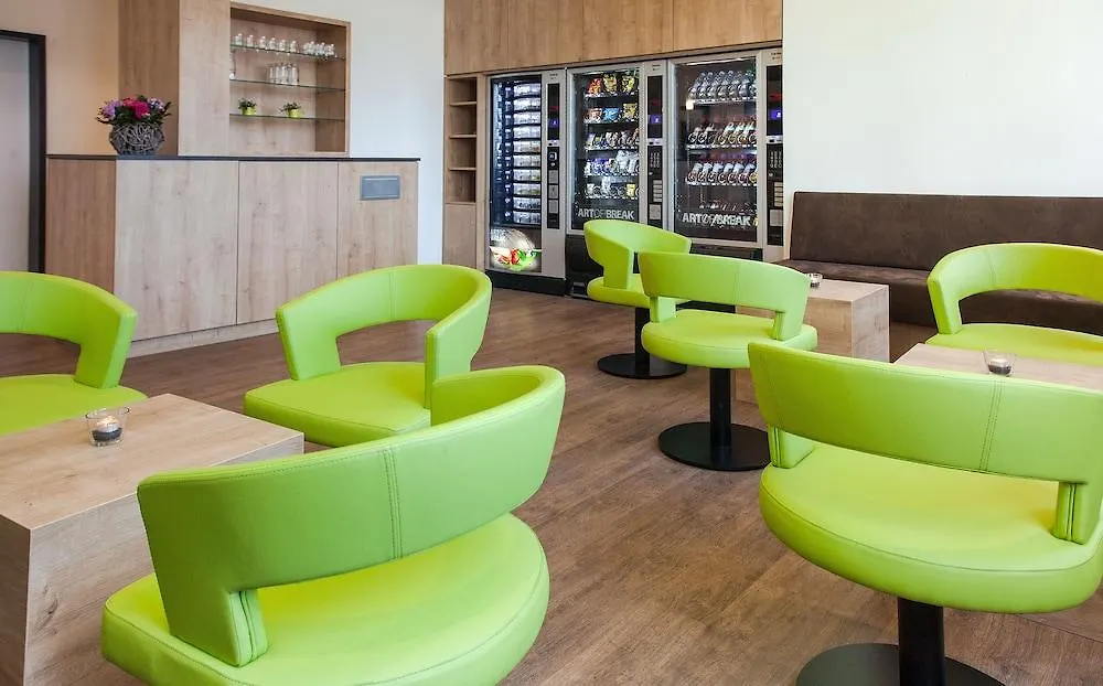 Coffee Fellows Hotel Muenchen-Freiham  Munich