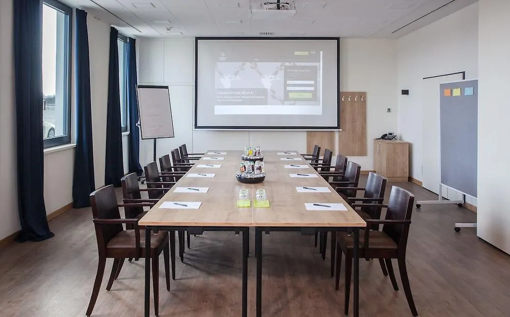Coffee Fellows Hotel Muenchen-Freiham 3*, Munique