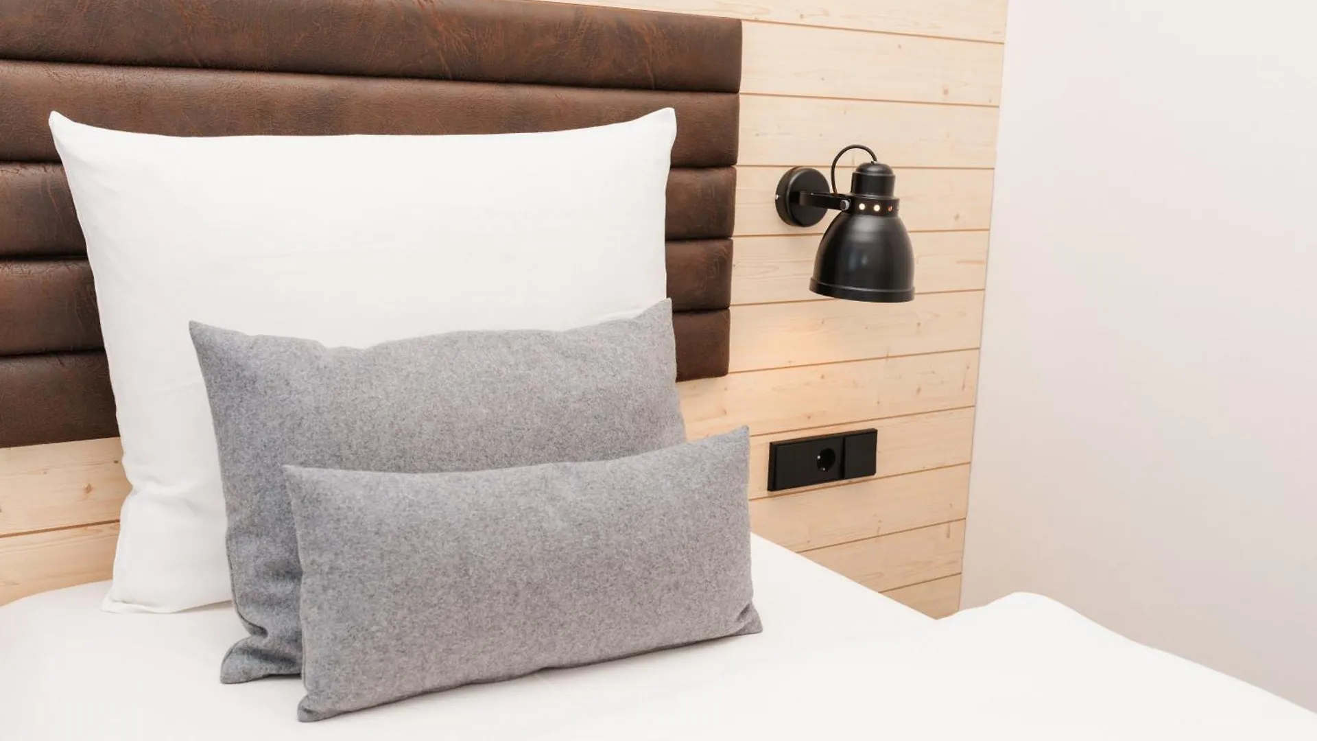 Coffee Fellows Hotel Muenchen-Freiham 3*, Munique Alemanha
